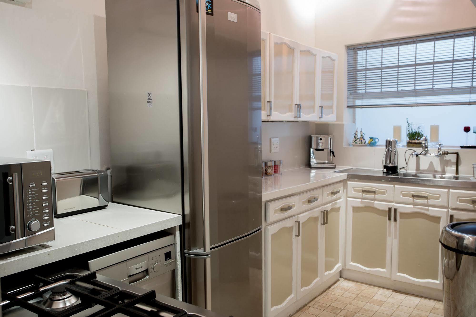 Caprice Camps Bay Apartment Luaran gambar